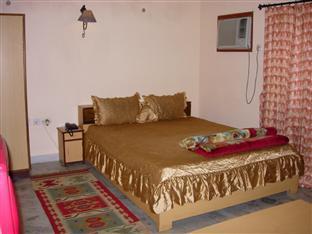 City Centre Hotel Agartala Kültér fotó